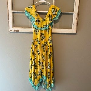 Matilda Jane Hook on a Feeling Dress